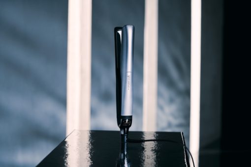 ghd platinum+ Hair Straighteners - Limited Edition in Ombre Chrome - Image 4