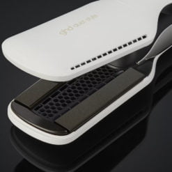 ghd duet hot air styler head white on black bg